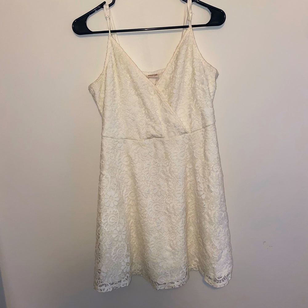 Lace white dress